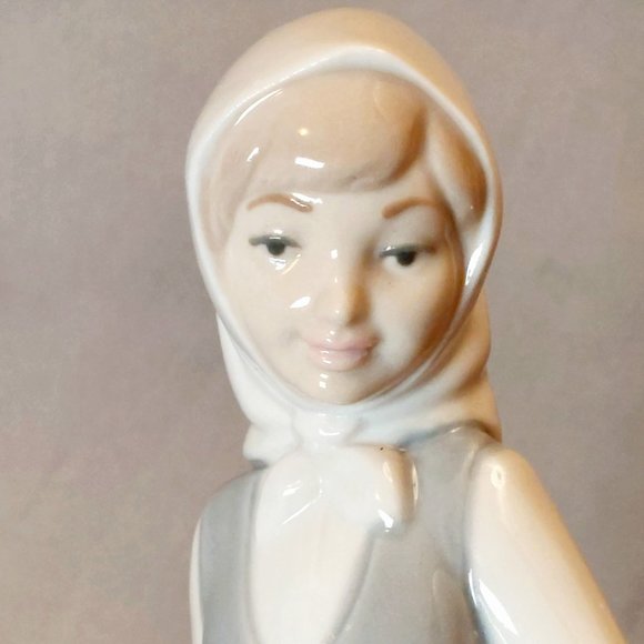 NAO By Lladro "Hungry Goose" Vintage Home/Office Collectible Statue Figurine - Picture 2 of 12